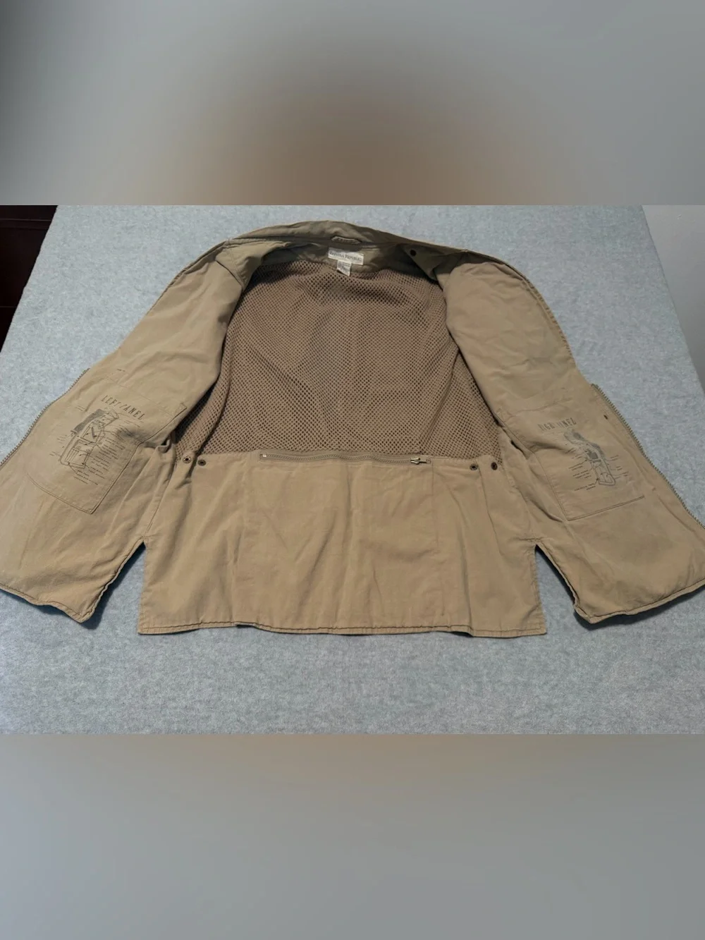 Banana Republic Safari Photographer Hiking Hunting Camping Fishing Khaki Vest M